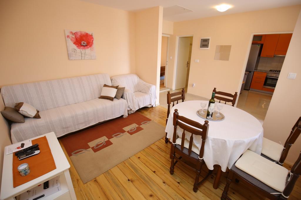 Apartment Marta Razanac Ngoại thất bức ảnh